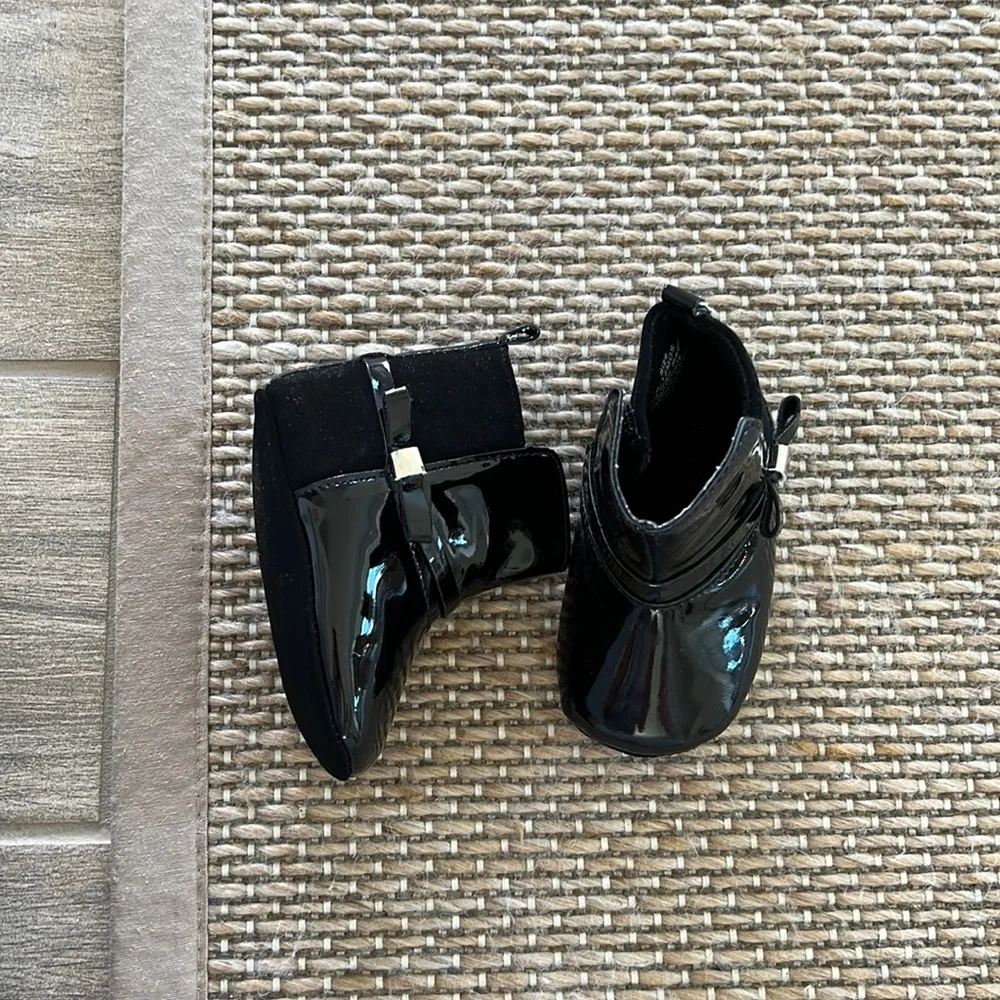 Nordstrom Black patent riding  boots 6-12 mo